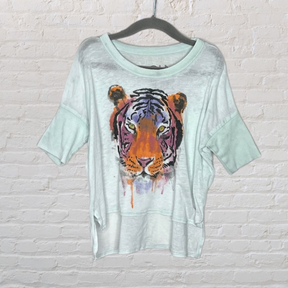 Chaser High-Low Tiger T-Shirt